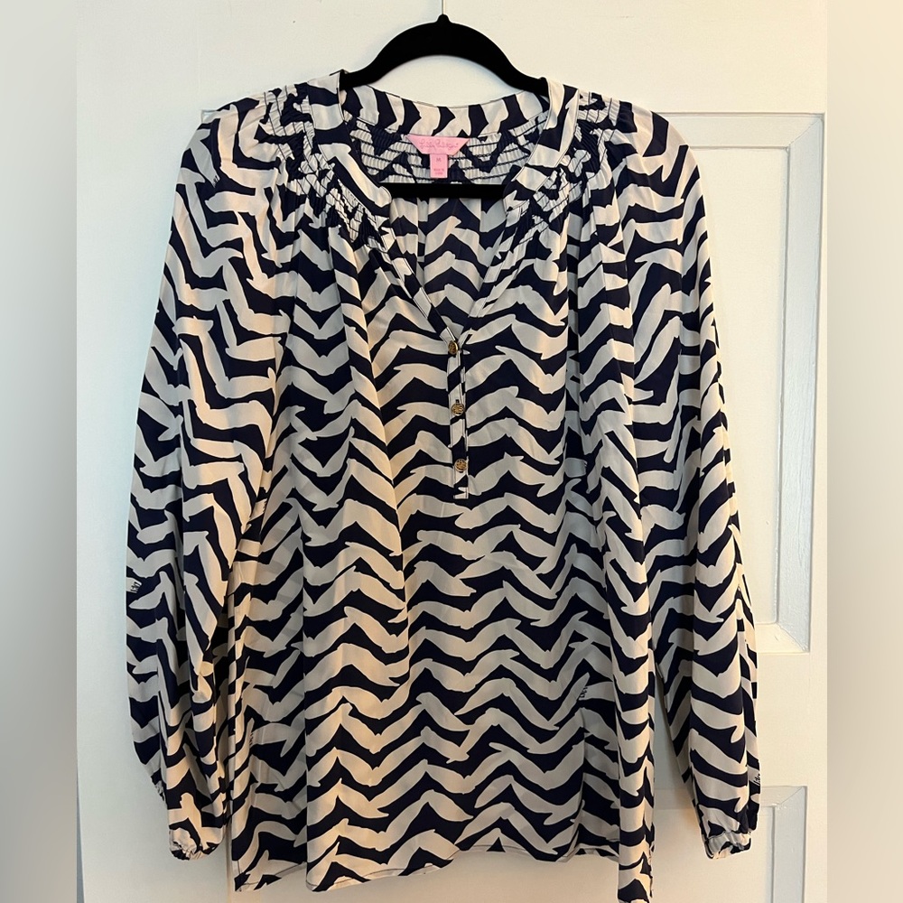 Lilly Pulitzer Silk Blouse (Women’s Size Medium)